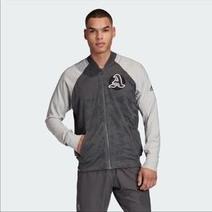 Adidas M VRCT PBLUE Jacket Men’s Size Medium